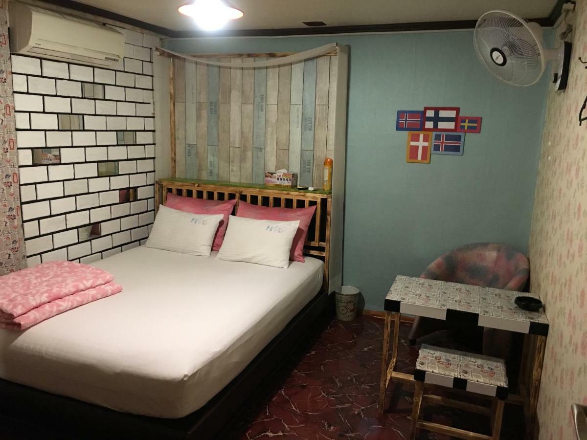 Coin Motel ปูซาน ภายนอก รูปภาพ